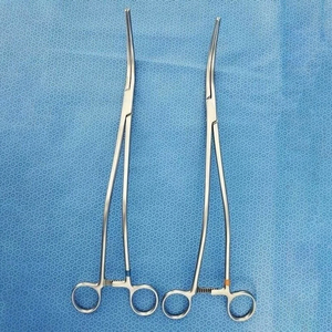 <b>Set</b> of 2 V.Mueller SU 7030 Foss Anterior Resection Clamp, Curved Blades 10¾" - Product Image 1