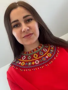 Collier perlé Lemko Krywulka rouge de qualité tendance, bijou folklorique ukrainien traditionnel Sylianka, fait main, cadeau unique pour elle - Product Image 4