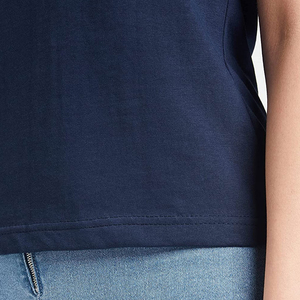 T-shirt asymétrique à col rond pour femme, respirant, brodé, côtelé, style Y2K, décontracté, à manches courtes, avec fermeture éclair et applications à carreaux - Product Image 4