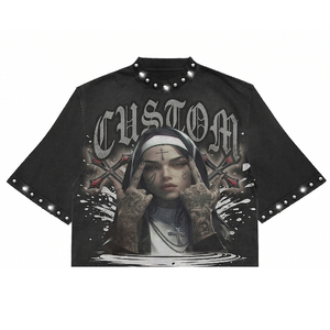 Ensemble deux pièces streetwear pour homme, été, style gothique, avec t-shirt graphique à strass et pantalon large, noir délavé, surdimensionné et clouté - Product Image 2