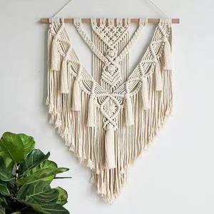 Tapiz de Macramé de Algodón con Borlas Largas, 55x70 cm, Decoración para Sala de Estar, Diseño Navideño Art Deco Hecho a Mano - Product Image 1
