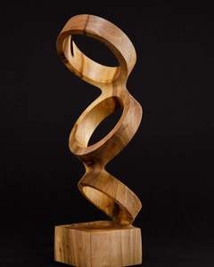 Sculpture en bois classique, art traditionnel pour la décoration d'étagères de temple ou de maison, look calme et paisible, design simple - Product Image 4