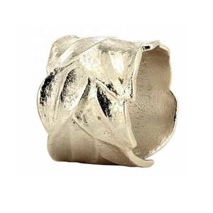 Forme hexagonale rond de serviette vaisselle tissu ou papier métal rond de serviette salle à manger noël hôtel Restaurant rond de serviette décoration - Product Image 6