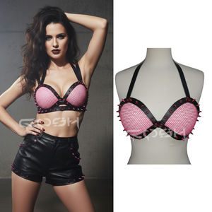 Soutien-gorge halter en résille à pointes pour femme, rose et noir, en similicuir, style punk, type harnais - Product Image 1