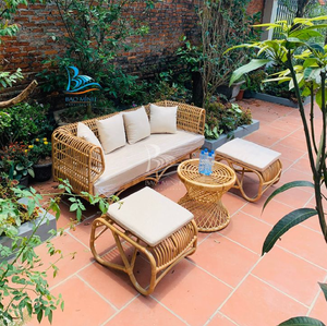 Conjunto de sofá seccional para exteriores con cuerda trenzada, incluye cojines grises, otomanas y mesa cuadrada, disponible a precios de mayorista. - Product Image 3