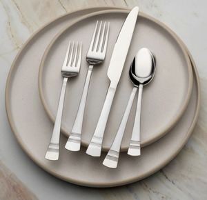 Ensemble de couverts en acier inoxydable de haute qualité, design traditionnel, durable, compatible lave-vaisselle, plaqué, pour un usage quotidien au meilleur prix - Product Image 5