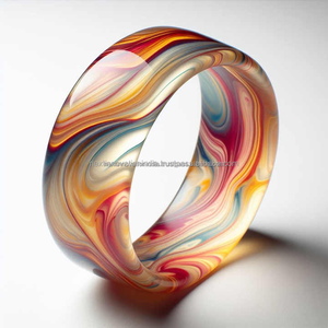 Bracelet en résine Bijoux ethniques exquis pour femmes Style élégant Construction légère et mode tendance - Product Image 3