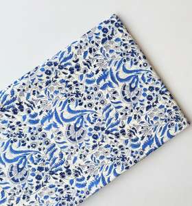 Tissu en coton imprimé traditionnel Jaipuri, coton cambriqué imprimé au bloc 60x60, tissu en coton à motifs. - Product Image 6