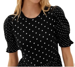 Robe mi-longue d'été pour femmes taille 6XL à pois à motifs à plusieurs niveaux tissé sans manches Streetwear modeste avec taille naturelle - Product Image 1