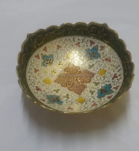 ชามเสิร์ฟทำจากทองเหลืองลายนูนหรูหราขนาดเล็กสำหรับใช้ในบ้านโรงแรมร้านอาหารชามโลหะสำหรับงานเลี้ยง - Product Image 2