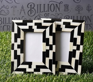 Marco de Fotos Hecho a Mano con Incrustaciones de Cuerno y Hueso, Diseño a Cuadros Blanco y Negro, Vertical Rectangular - Product Image 3