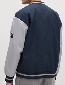 แจ็คเก็ตเบสบอลวาร์ซิตี้กันลมอุ่นๆ สำหรับฤดูหนาว ขายส่งแบบใหม่มาแรง  คอตั้ง  ใส่ได้ทั้งชายและหญิง  ระบายอากาศได้ดี  โลโก้ด้านหน้า - Product Image 4