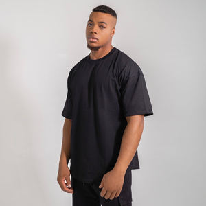T-shirt oversize noir uni à col rond pour homme, coupe ample, manches courtes, style streetwear, logo personnalisé, OEM ODM, vêtements en gros - Product Image 6