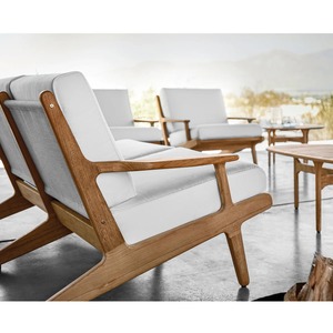 Midcentury Modern <b>Wooden</b> Two Seat <b>Sofa</b> Outdoor Garden Furniture Teak Wood Design Light Gray Cushion - Product Image 3