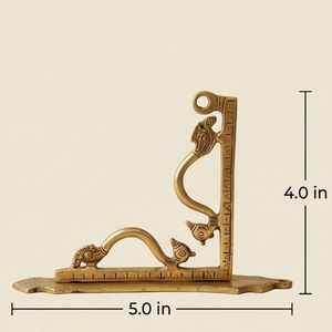 Soporte Decorativo de Latón con Forma de Pavo Real para Libros y Porta Diya, Decoración Tradicional India para el Hogar, para Pooja y Exhibición Festiva - Product Image 1