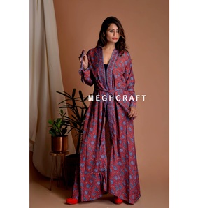Wholesale Luxury <b>Kimono</b> Style Robe Silk Sleepwear 100% Silk Long Night Gown Luxury <b>Women</b> Robe And Bath Robe - Product Image 1