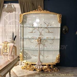 Almirah en bois sculpté ultra luxueux pour cuisine Designer européen Curio pour salle à manger Vitrine roumaine en or - Product Image 3