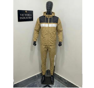 Conjunto Deportivo Personalizado con Diseño de Otoño, Chaqueta Cortavientos y Pantalones Estampados de Nailon - Product Image 3