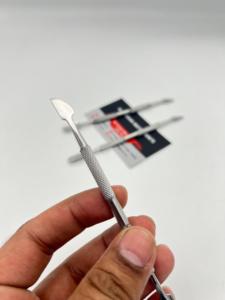 AL-FARDAN INSTRUMENTS Repousse-cuticules double embout en acier inoxydable durable, poli miroir argenté, réutilisable, pour manucure et gel - Product Image 6