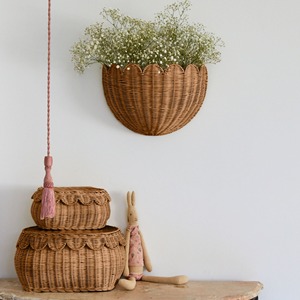 Scallop edge rattan <b>wall</b> hanging <b>basket</b> organiser handcrafted <b>baskets</b> for <b>storage</b> & decoration - Product Image 4