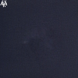 Sweat à capuche élégant streetwear d'hiver pour homme à motif géométrique contemporain avec imprimé de teintes contrastées - Product Image 4