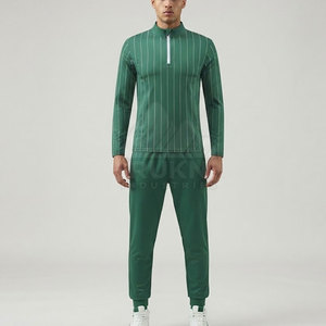 Tenue de football sublimée tendance pour hommes, en polyester respirant, vêtements de sport personnalisés, prix de gros, directement de l'usine - Product Image 3