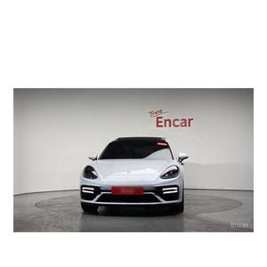 Pour Panamera 4.0 Turbo Juillet 2017 19 826 km Volant à Gauche Émissions Euro V Boîte de Vitesses Semi-Automatique 4 Places - Product Image 2