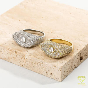 Bague statement en argent sterling 925 avec diamant de laboratoire rond pour collections de bijoux haut de gamme - Product Image 3