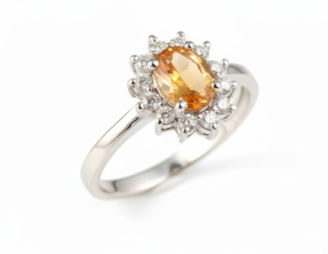 Anillo de Compromiso de Plata 925 con Baño de Rodio y Citrino para Mujer, Diseño en Forma de Flor con Engaste de Puntas - Product Image 1