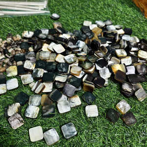 Cuentas cuadradas de cuerno de buey blanco con acabado brillante, hechas a mano, para pulseras al mejor precio. - Product Image 2