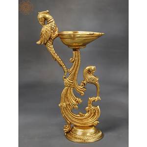Soporte Diya de latón hecho a mano de 8 pulgadas con elemento de decoración para el hogar ritual de loro doble hecho en India - Product Image 1