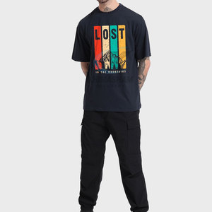 เสื้อยืดผู้ชายฤดูร้อนแบบสั่งทำพิเศษ 220GSM ผ้าโพลีเอสเตอร์คอตตอนพรีเมียม ทรงหลวม นุ่ม ระบายอากาศดี สวมใส่สบาย - Product Image 3