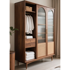 Armario Montclair Signature de teca maciza, fabricado en Indonesia con madera de teca de primera calidad. - Product Image 1