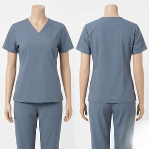 Ensemble de blouses médicales en denim bleu premium 180 GSM avec surpiqûres contrastées et broderie personnalisée - Product Image 4