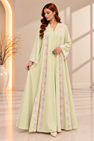 Élégante Abaya en dentelle vert pâle à manches longues, col en V, longueur ras du sol, robe modeste pour femme musulmane, garniture florale, ensemble de tenue islamique de luxe