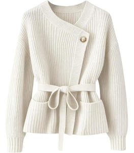 เสื้อฮู้ดผู้หญิงสำหรับฤดูหนาว ดีไซน์เก๋ไก๋ ผ้าถักลายริบ ปรับแต่งสีได้ พร้อมโลโก้ด้านหน้า ดีไซน์แบบพันรอบตัว ช่วยเสริมลุคทันสมัย - Product Image 1