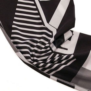 Chemises de compression à manches longues pour hommes, à séchage rapide, Rash Guard, conception personnalisée OEM, Rash Guard MMA de haute qualité - Product Image 5