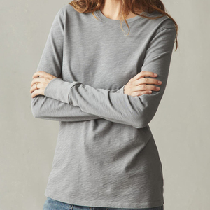 T-shirts personnalisés pour femmes, coupe ajustée, col rond, manches longues, 100% coton, boutonnés - Product Image 3