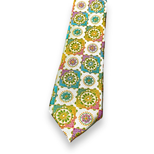 Corbata de seda geométrica floral verde pistacho sombreado |   Corbata de Diseño Multicolor de Lujo para Hombre, para Bodas, Fiestas y Eventos Formales - Product Image 3