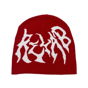 Vente en gros de bonnets unisexes personnalisés en jacquard, bonnets en acrylique tricotés pour l'hiver, bonnets Y2K, logo imprimé sur toute la surface, impression personnalisée - Product Image 3