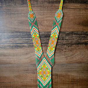 Ensemble collier et boucles d'oreilles faits main en perles de rocaille, style vintage unique : Ensemble Bohème Jardin Tropical avec boucles d'oreilles, idéal pour offrir, Noël - Product Image 1