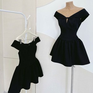 Robe Quotidienne Tissée Vintage Mini à Nœud Épaules Dénudées Coupe Évasée Taille Haute Personnalisée pour Femmes OEM – Idéale pour l'Été - Product Image 5