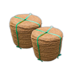 Corde en fibre de coco multi-usages pour applications quotidiennes et tâches de fixation, de sécurisation et de manutention dans divers environnements - Product Image 1