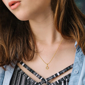 สร้อยคอจี้เพชรรูปดอกโคลเวอร์ประดับเพชร - Product Image 4