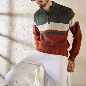 Pull en maille classique à demi-zip avec surface lisse, intérieur confortable, mouvements fluides et col sécurisé - Product Image 5