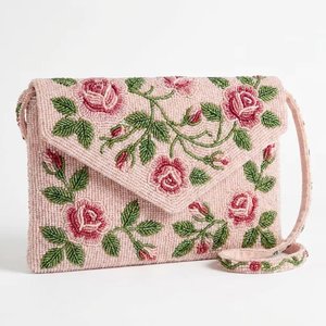 Pochette de soirée artisanale brodée florale perlée avec rabat, sac bandoulière, prix d'usine, fournisseur pour détaillants - Product Image 2
