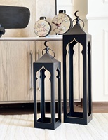 Lanternes à bougies hautes en métal noir au design mosquée, populaires auprès des fabricants, pour les décorations du Ramadan