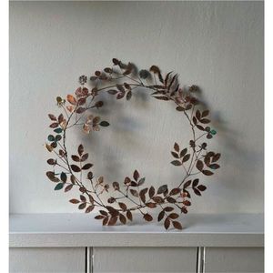 Guirnalda de Hierro Rústica con Follaje, Decoración Floral Vintage para Colgar en la Pared, Guirnalda de Ramas Metálicas Artesanales para Acentuar Interiores Modernos - Product Image 1