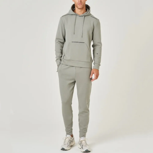 Chándal Gris con Capucha para Hombre, Manga Larga, Color Sólido, Transpirable, Corte Regular, para Otoño, con Bolsillos Laterales de Poliéster - Product Image 1