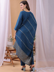 <b>Women</b> Embroidered <b>Kurta</b> Set With Trousers And Dupatta Blue Cotton Traditional Loose Fit Knee Length Casual Wear India Pakistan - Product Image 6
